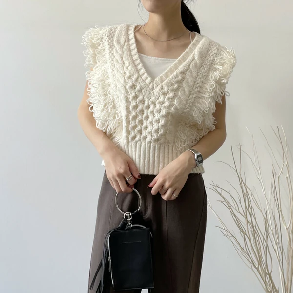 フリンジニットベスト