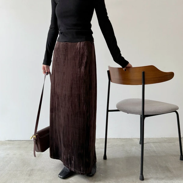 クラッシュベロアスカート